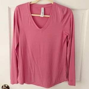 Athlete long sleeve shirt